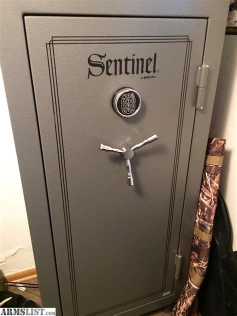 who makes sentinel gun safes